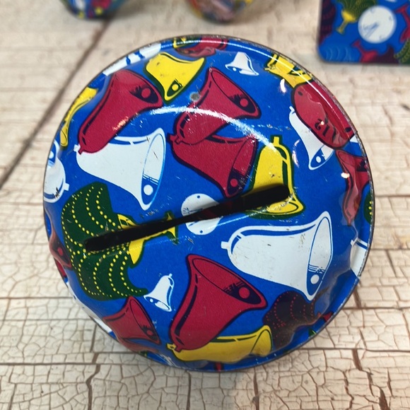 Tim Litho Toy Rattle Noisemakers - Picture 3 of 6